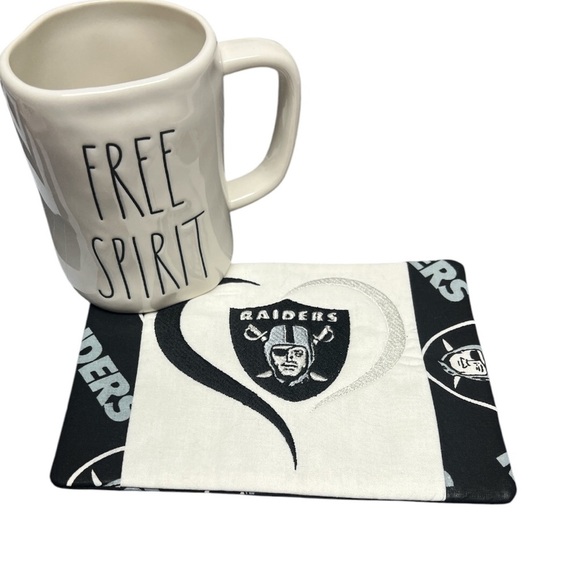 Hand Crafted Mug Rug Coaster Embroidered Cotton Fabric Padded Absorbs Liquid - Picture 10 of 12